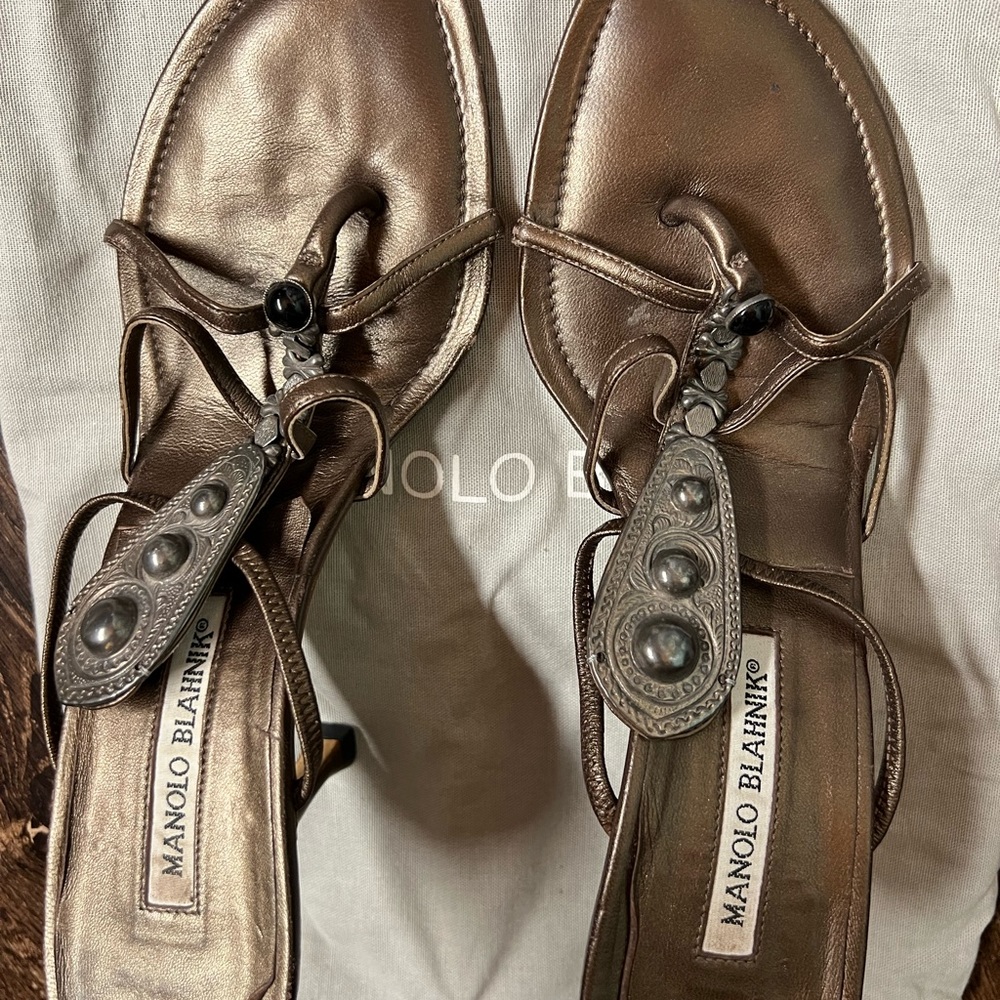 Manolo Blahnik brown sandals. 3 inch heel. Size 39